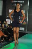 Hyderabad-Fashoin-Week-2011-005