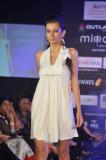 Hyderabad-Fashoin-Week-2011-007