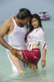 Aa-Okkadu-Working-Stills-17