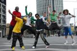 Oye-Working-Stills-003