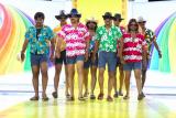 Tejam-working-stills-004