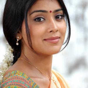shriya01.jpg
